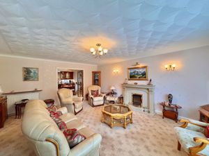 Photo 9- click for photo gallery